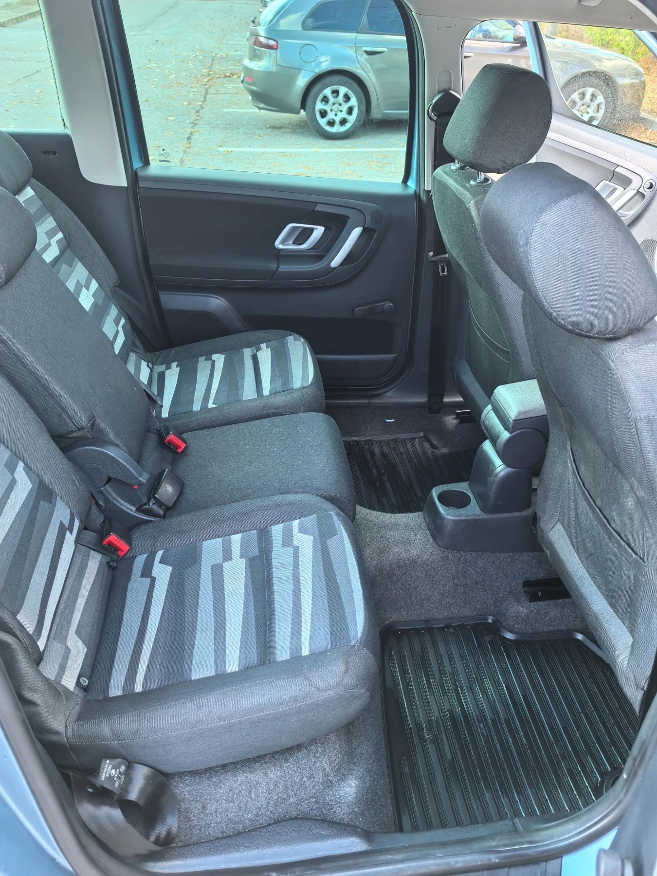 Skoda Roomster, снимка 7 - Автомобили и джипове - 56697883