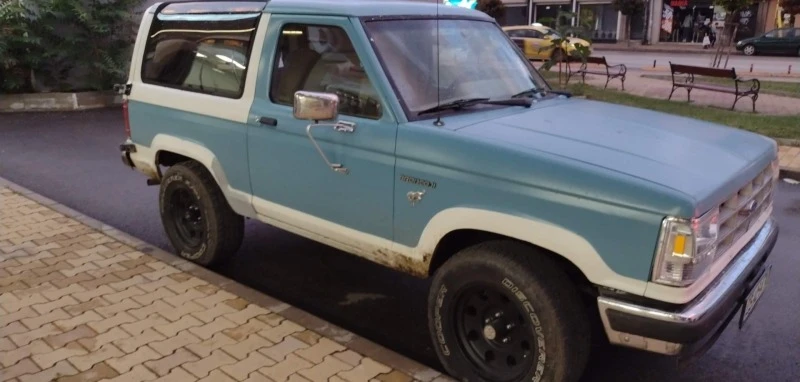 Ford Bronco Bronco II, снимка 2 - Автомобили и джипове - 46707064