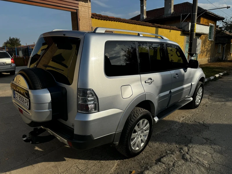 Mitsubishi Pajero sport, снимка 6 - Автомобили и джипове - 47763003