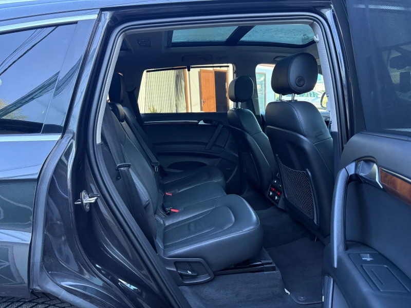 Audi Q7 3.0TDI= 245HP= TOP= FULL БЕЗУПРЕЧНА= DISTRONIC= , снимка 12 - Автомобили и джипове - 50097420