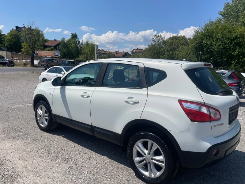 Nissan Qashqai 1.6 BENZIN , 117 коня, FACELIFT, снимка 3 - Автомобили и джипове - 51392296
