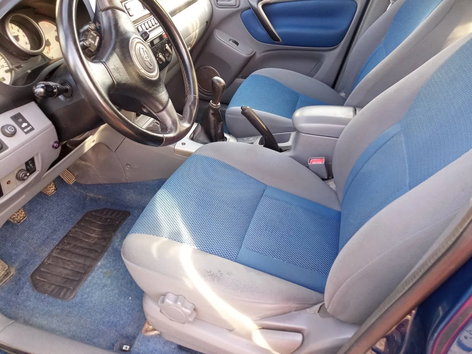 Toyota Rav4  - изображение 7