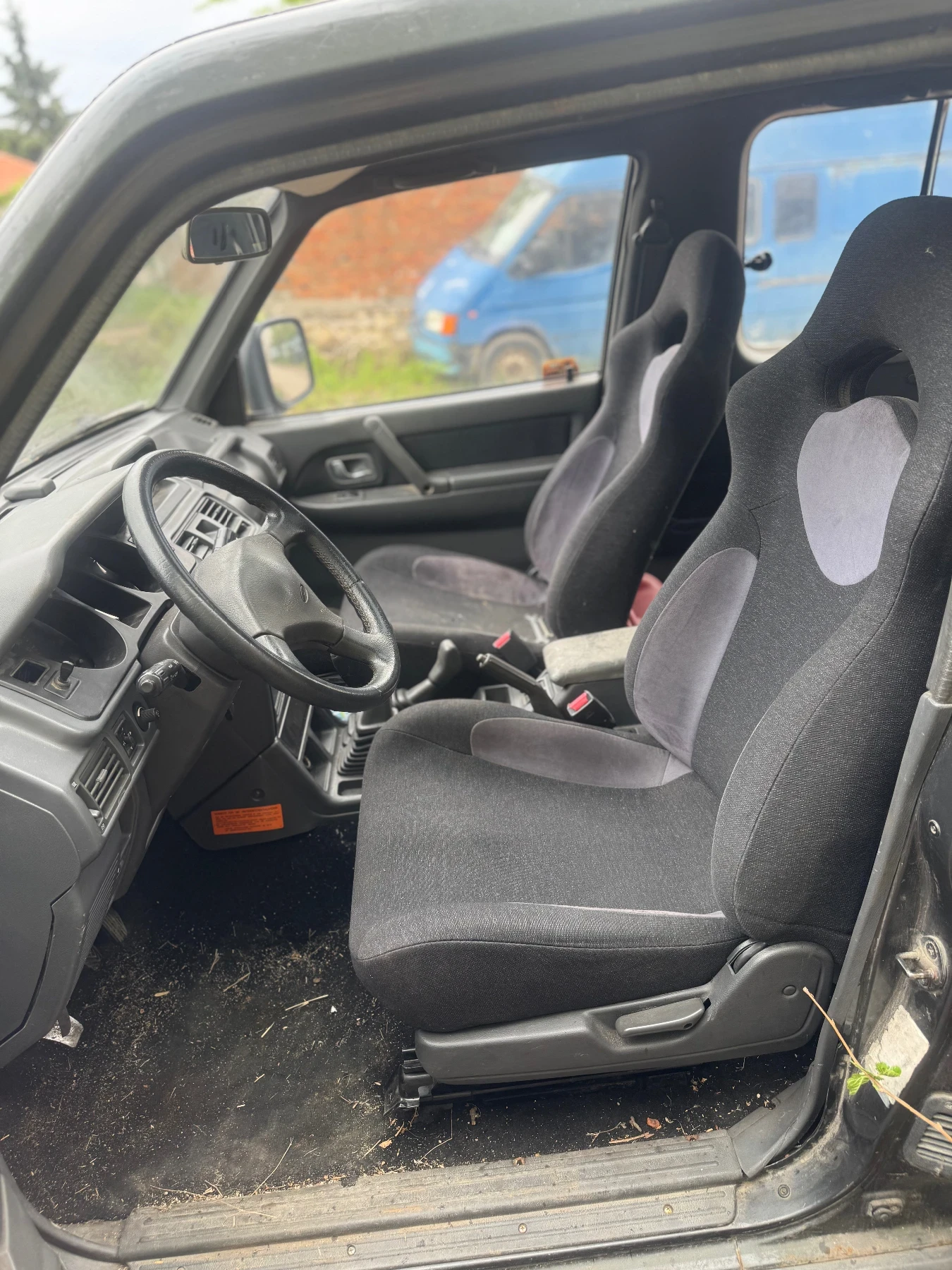Mitsubishi Pajero 2.5 TDI - изображение 5