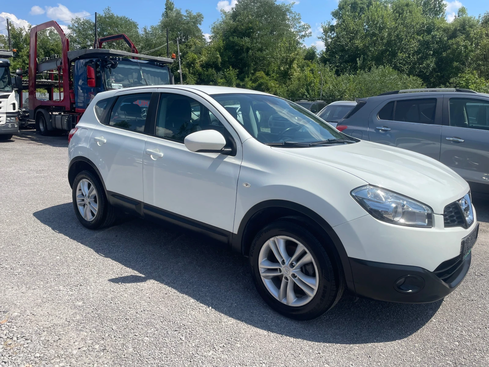 Nissan Qashqai 1.6 BENZIN , 117 коня, FACELIFT - изображение 6