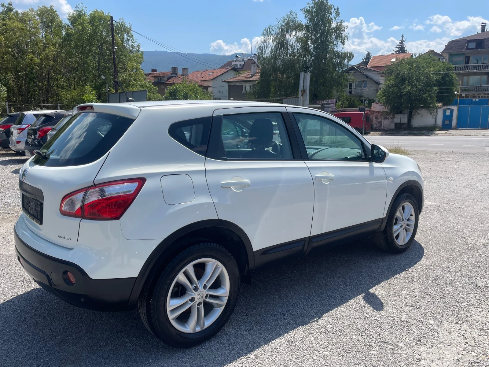 Nissan Qashqai 1.6 BENZIN , 117 коня, FACELIFT - изображение 5