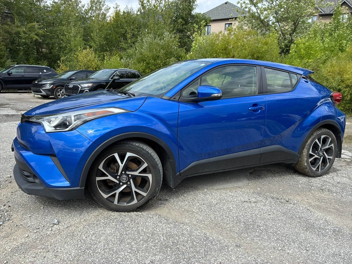 Toyota C-HR * CARFAX* АВТОФИНАНСИРАНЕ*  - изображение 2