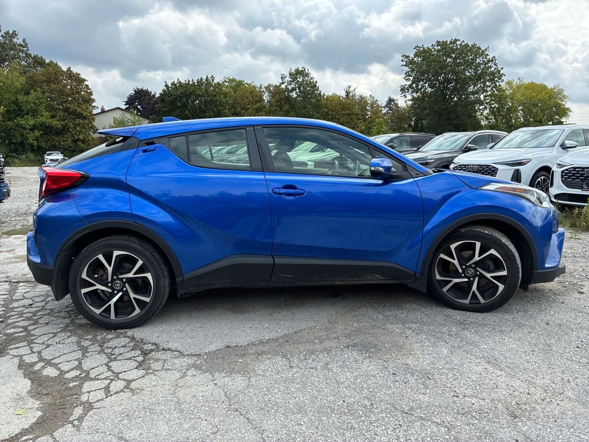 Toyota C-HR * CARFAX* АВТОФИНАНСИРАНЕ*  - изображение 4