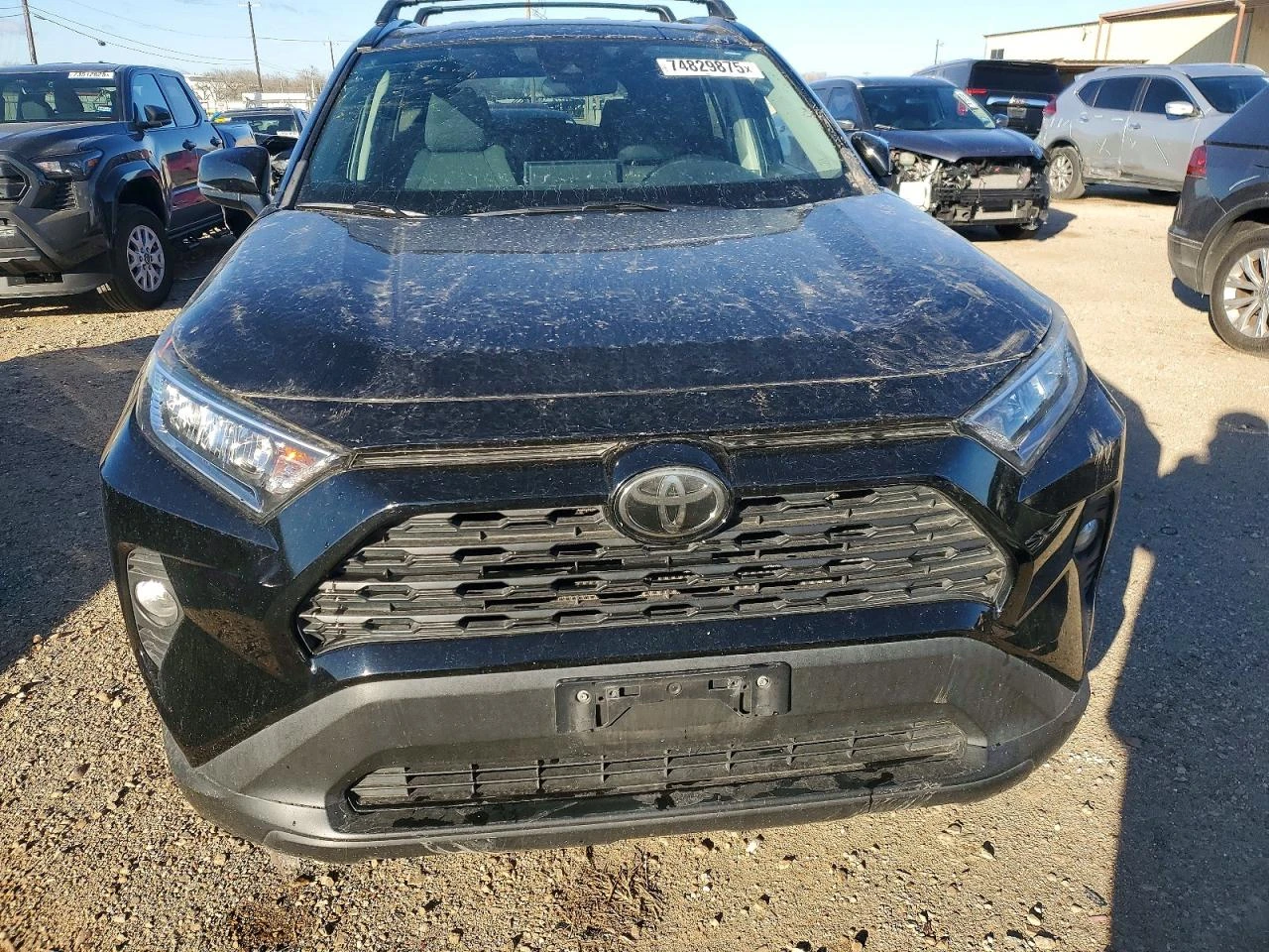 Toyota Rav4 XLE, снимка 2 - Автомобили и джипове - 53961720
