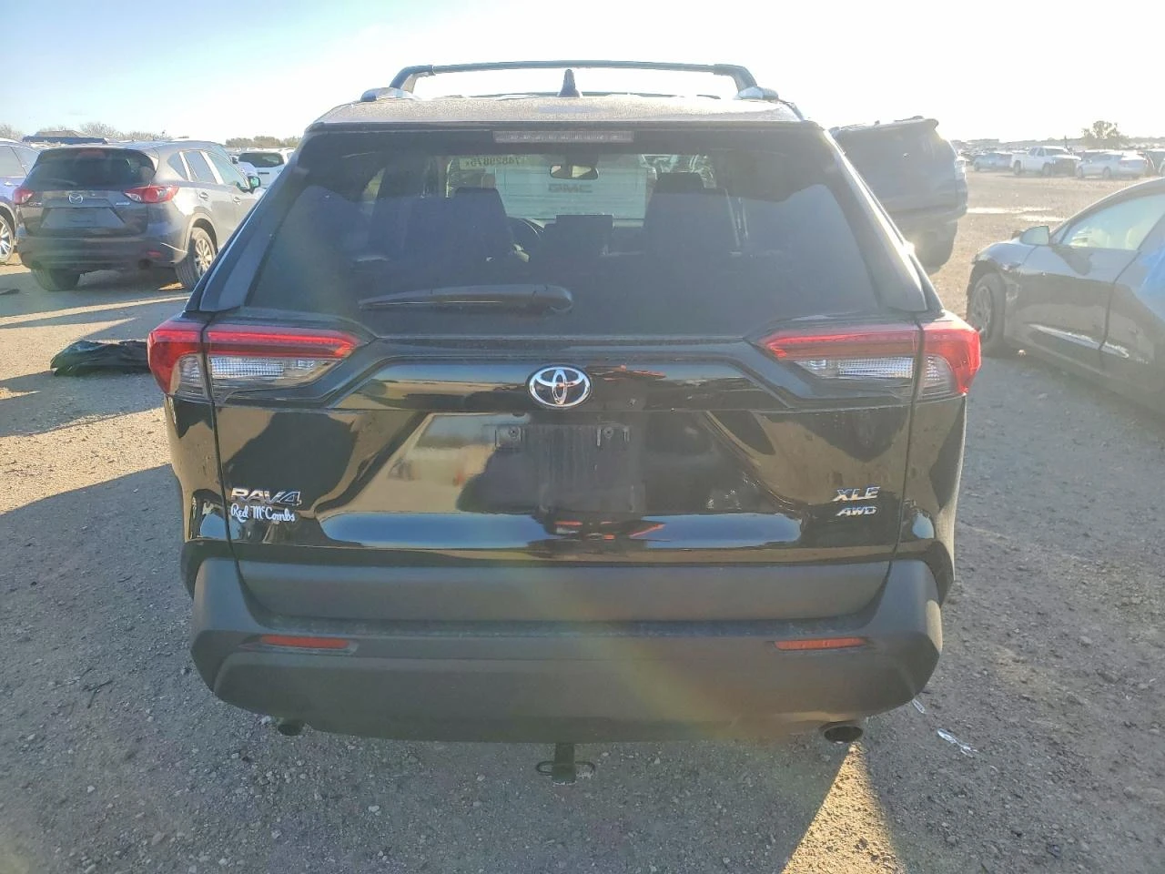 Toyota Rav4 XLE, снимка 5 - Автомобили и джипове - 53961720