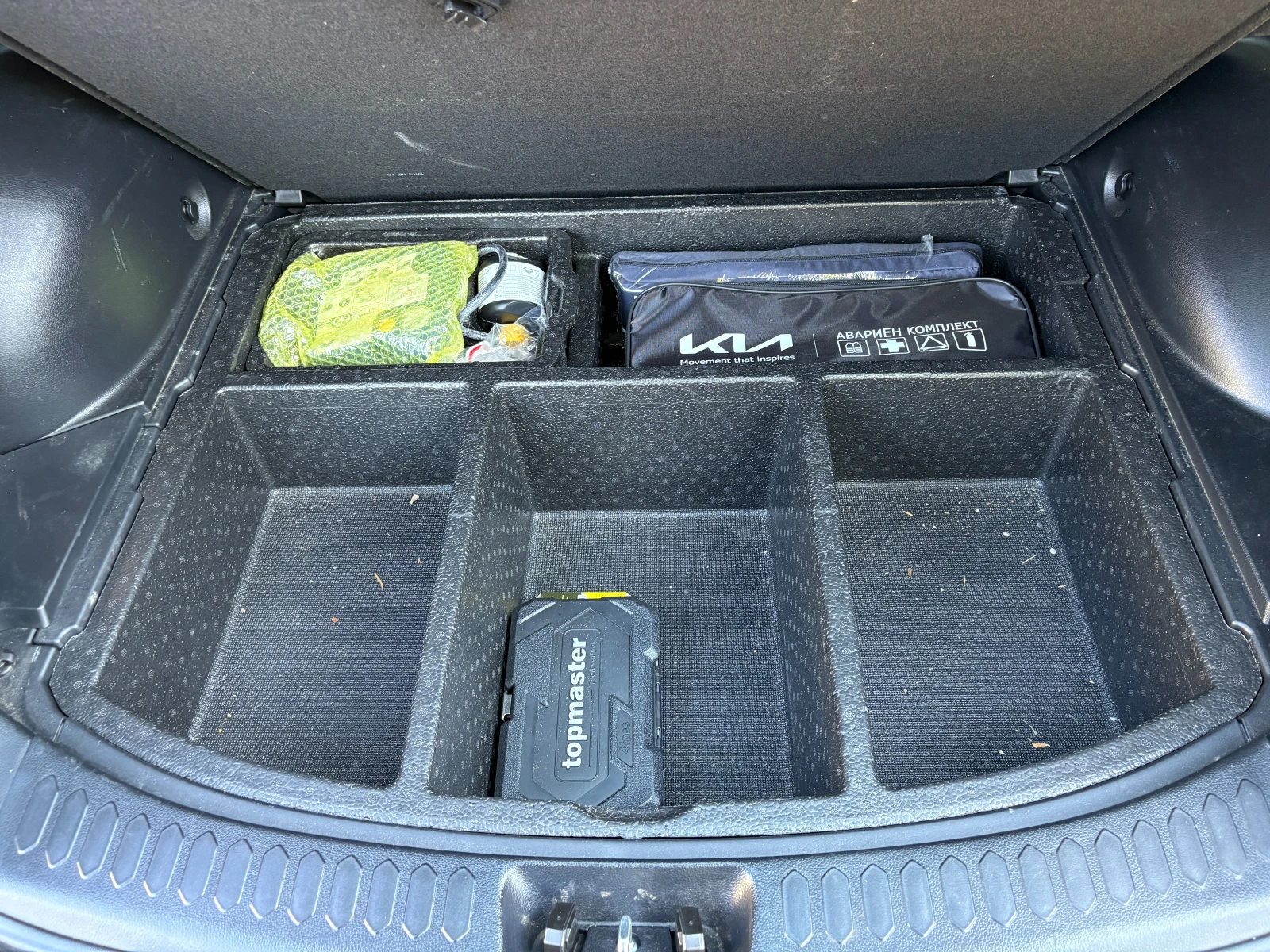 Kia Sportage 1.6GDI* 135кс.* * 65000 км* * FACELIFТ, снимка 11 - Автомобили и джипове - 53979156