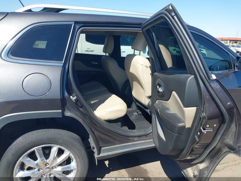 Jeep Cherokee 3.2l Limited, снимка 8 - Автомобили и джипове - 54049315