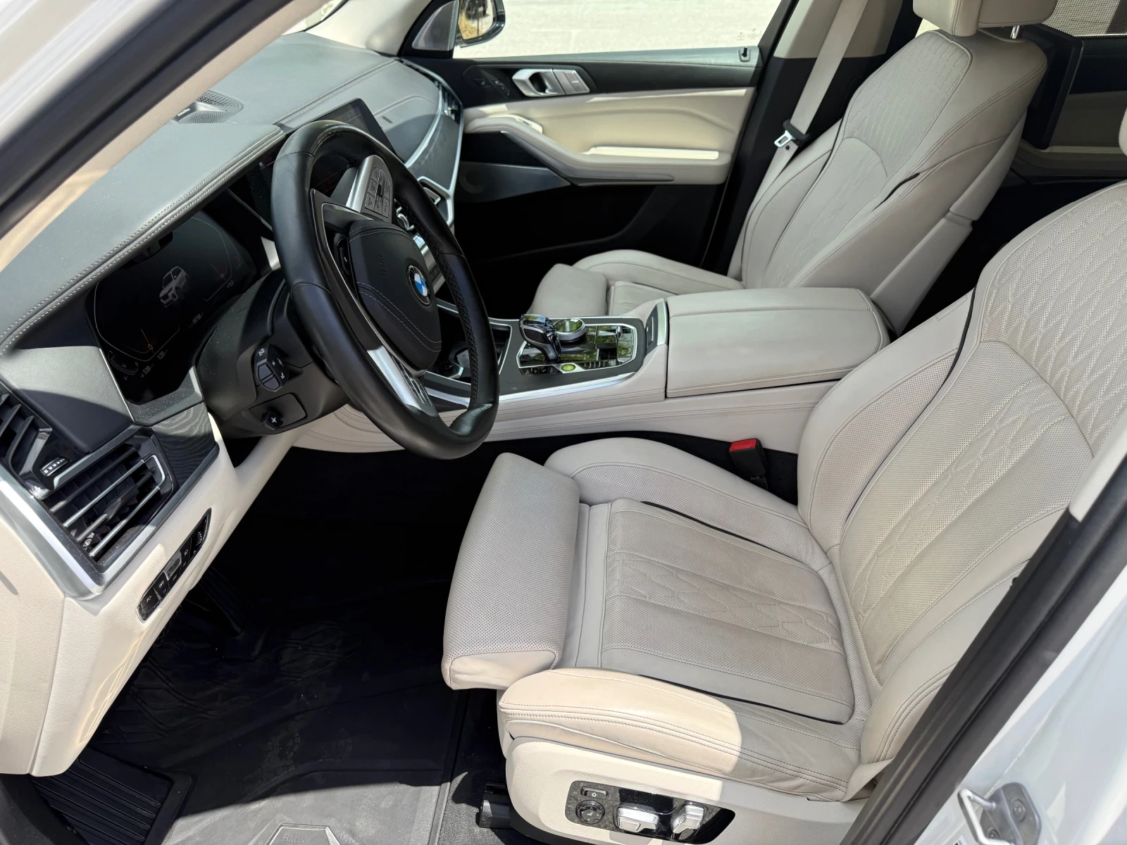 BMW X7 Luxury, снимка 7 - Автомобили и джипове - 55232783