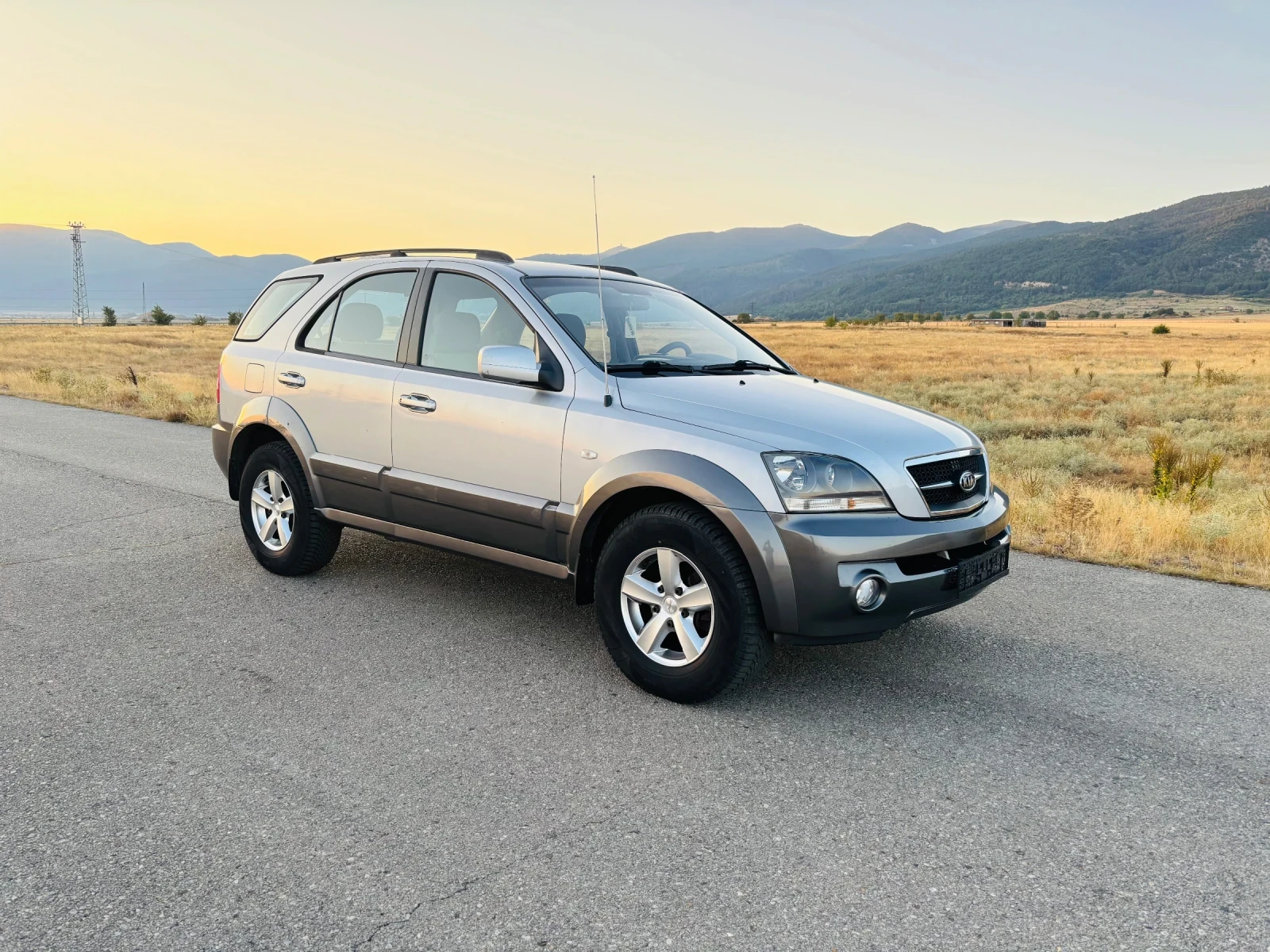 Kia Sorento 177000km!!!, снимка 3 - Автомобили и джипове - 55743271