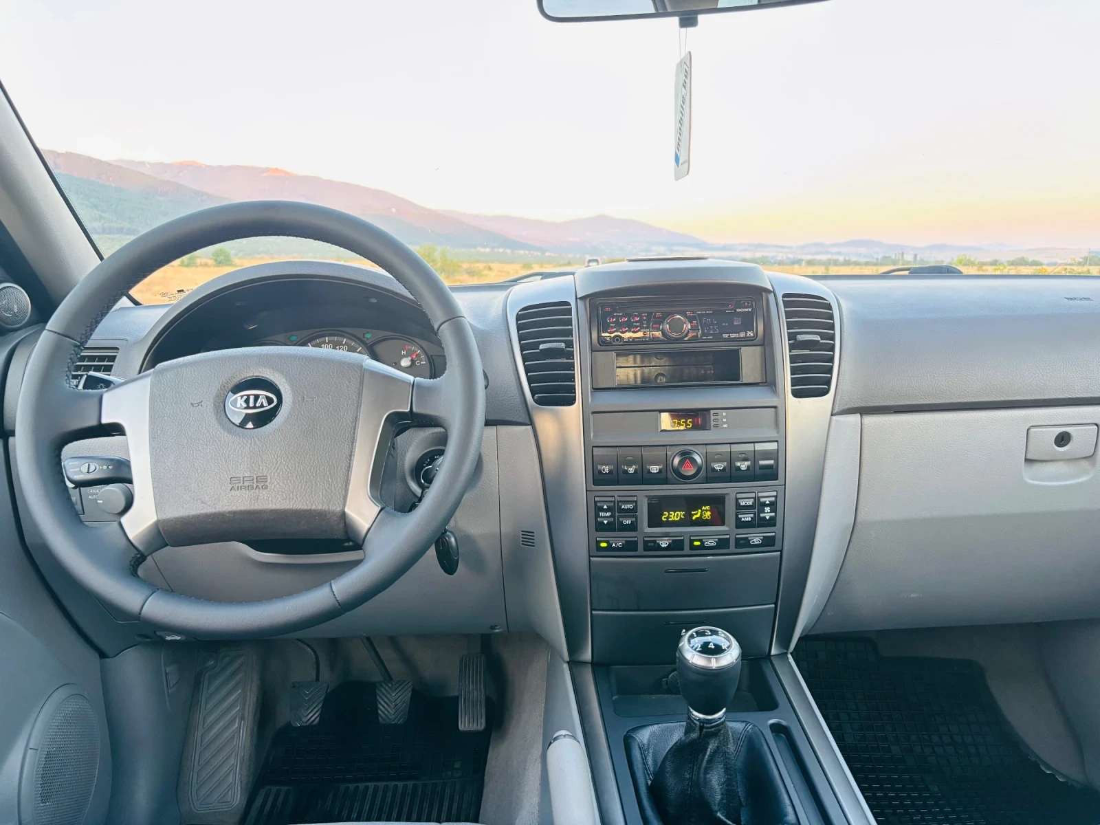 Kia Sorento 177000km!!!, снимка 16 - Автомобили и джипове - 55743271