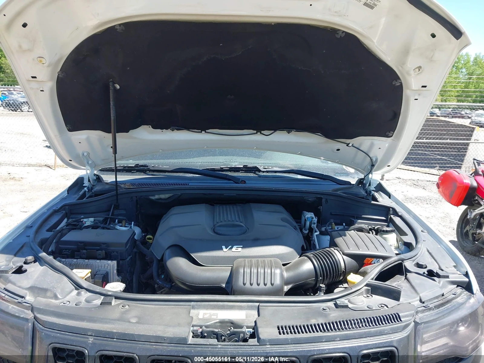 Jeep Grand cherokee 3.6* Overland* Distronic* H/К* Цена до БГ, снимка 12 - Автомобили и джипове - 55747267