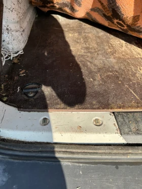 VW Transporter 1.9 TDI 105 к.с | Auto.bg — изображение 11