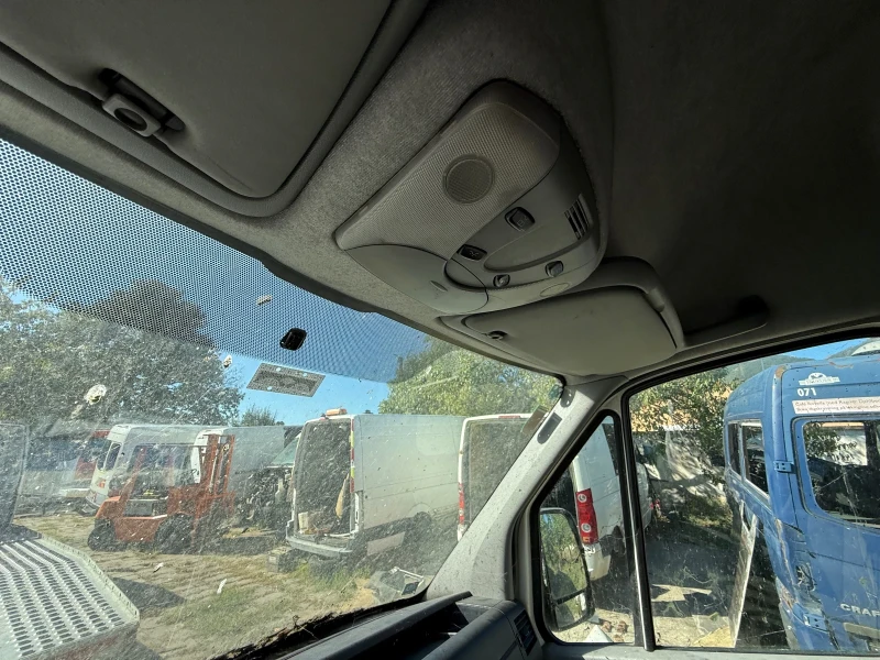 VW Crafter, снимка 4 - Бусове и автобуси - 53583967