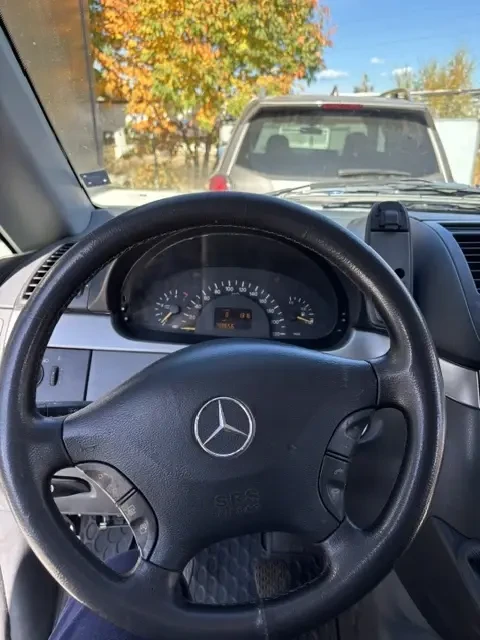 Mercedes-Benz Vito 115 CDI, снимка 10 - Бусове и автобуси - 56649128