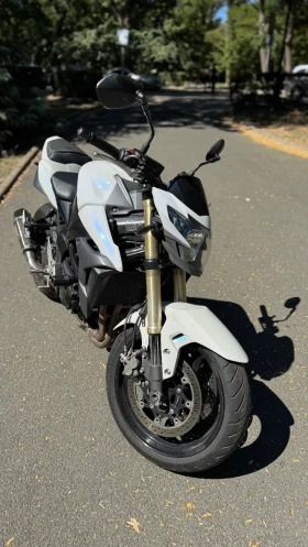 Suzuki Gsr, снимка 1