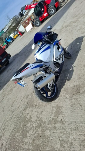 Suzuki Gsxr, снимка 1