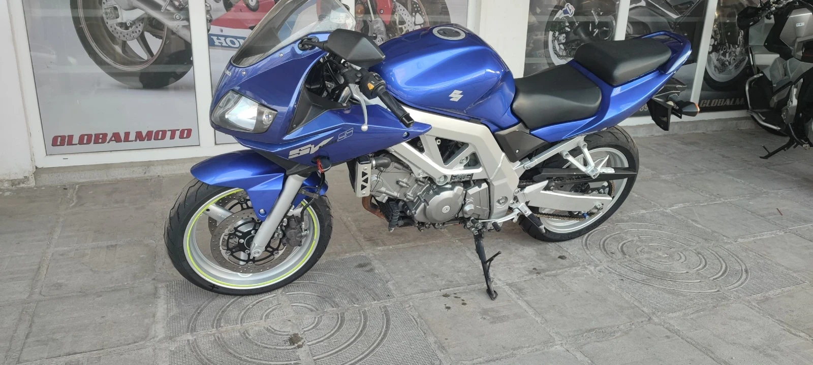 Suzuki SV