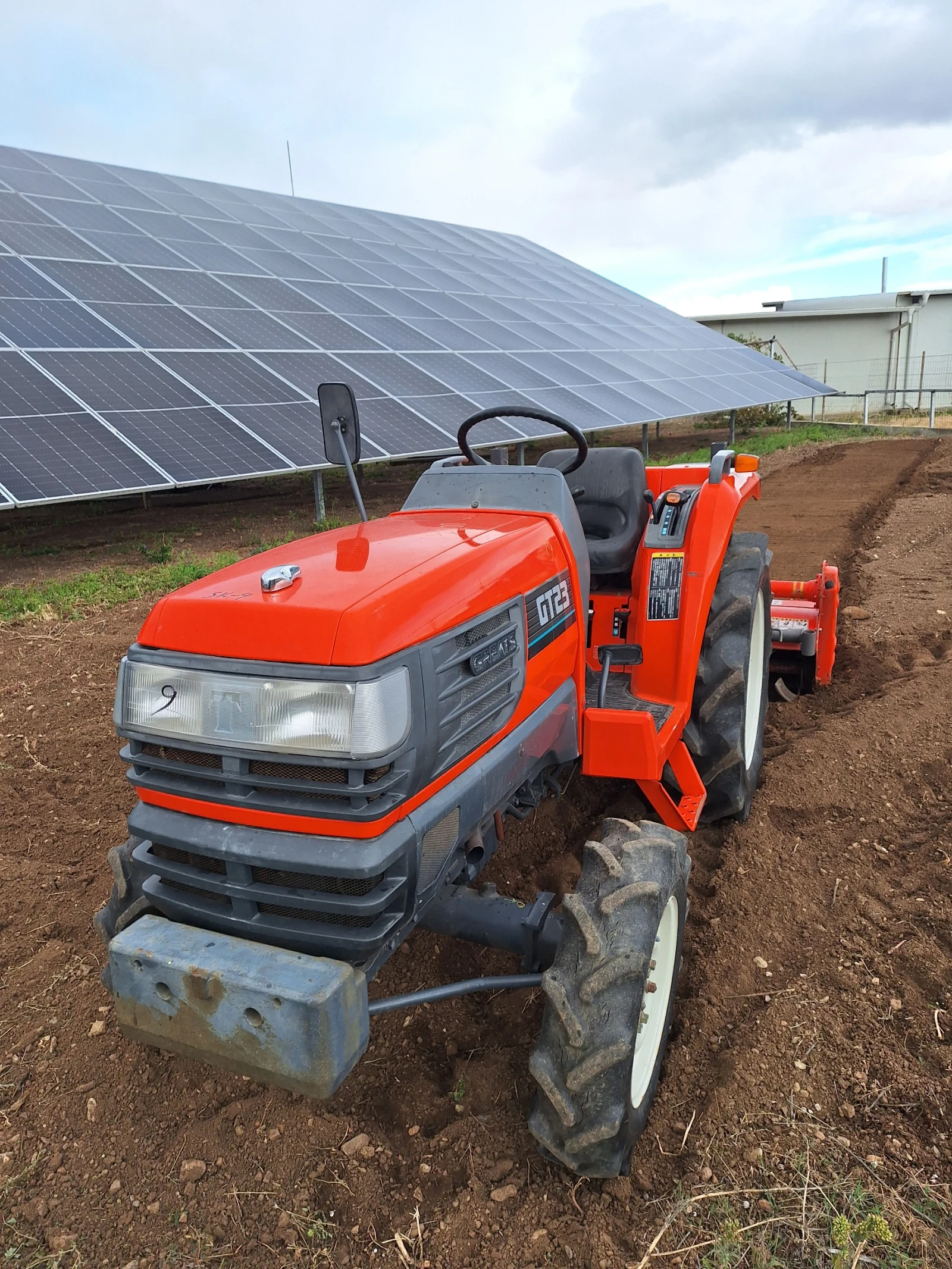 Трактор Kubota, снимка 7 - Селскостопанска техника - 56534005