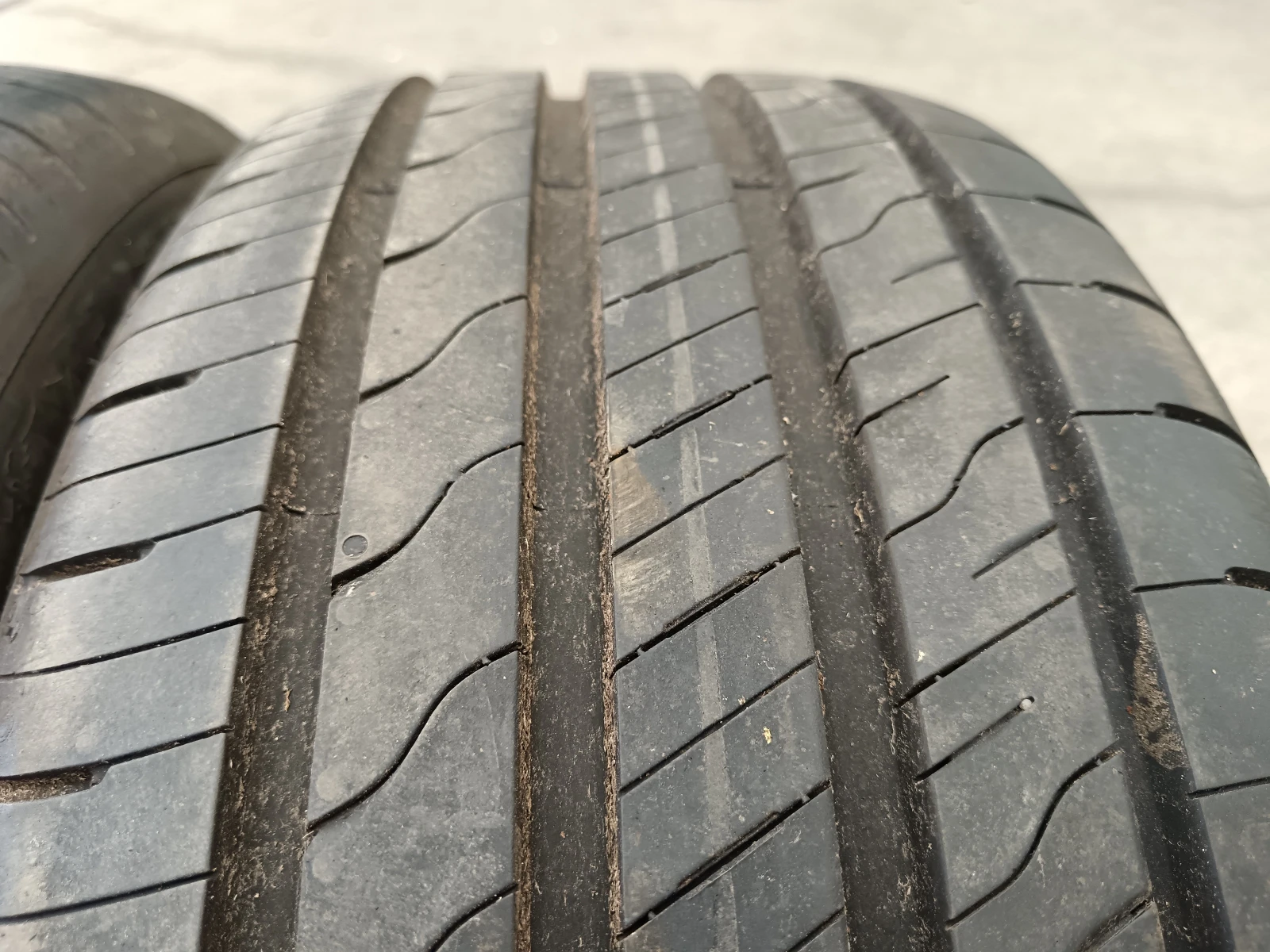 ���� 215/50R17 | Mobile.bg � ����������� 2