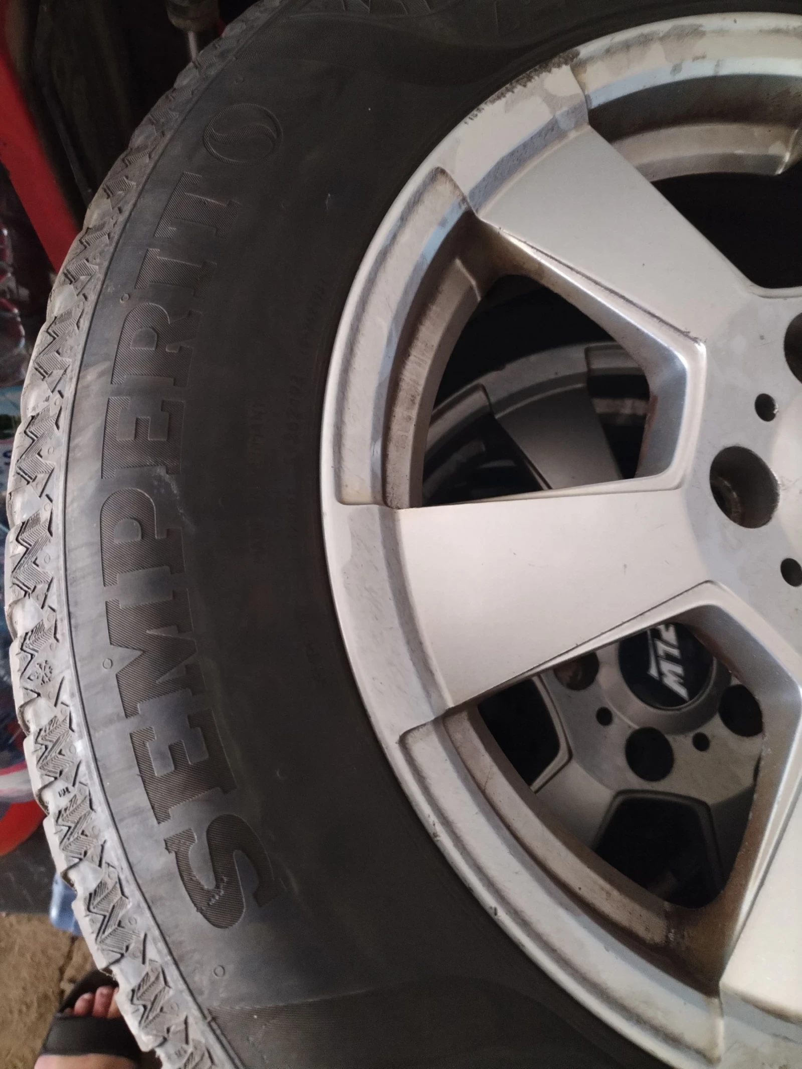 Гуми с джанти Semperit 195/65R15, снимка 5 - Гуми и джанти - 54928822