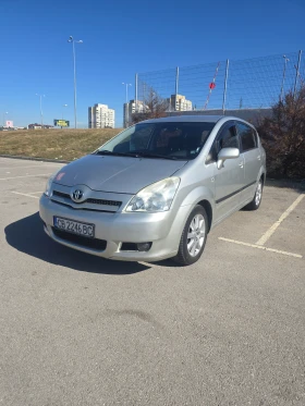 Toyota Corolla verso 1.6 ГАЗ, снимка 1