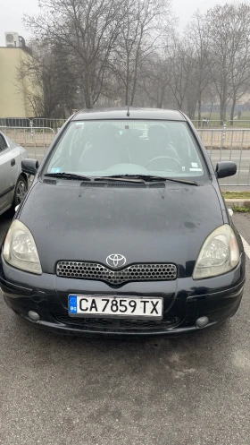 Toyota Yaris  - изображение 1