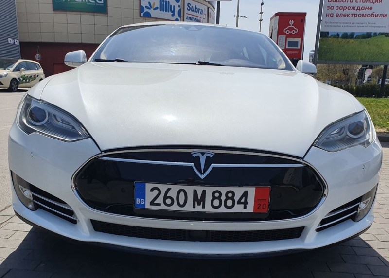 Tesla Model S S85, снимка 11 - Автомобили и джипове - 26625272