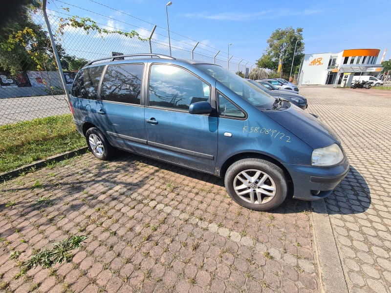 VW Sharan 6 СКОРОСТИ. 5 МЕСТА, БЕЗ РЕГИСТРАЦИЯ , снимка 10 - Автомобили и джипове - 47970080