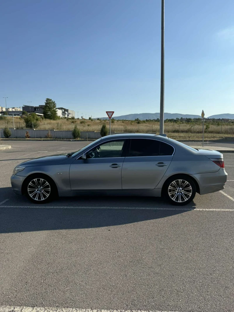 BMW 525, снимка 1 - Автомобили и джипове - 47000119