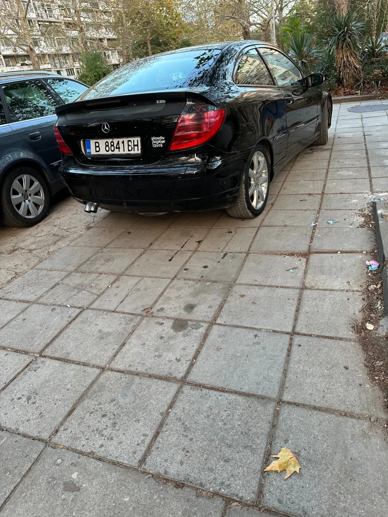 Mercedes-Benz C 220, снимка 8 - Автомобили и джипове - 47696318