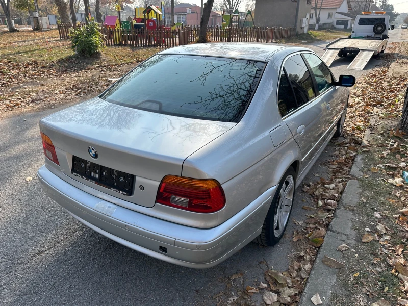 BMW 530 3.0D Facelift, снимка 5 - Автомобили и джипове - 48159806