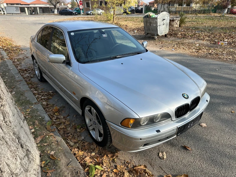 BMW 530 3.0D Facelift, снимка 4 - Автомобили и джипове - 48159806