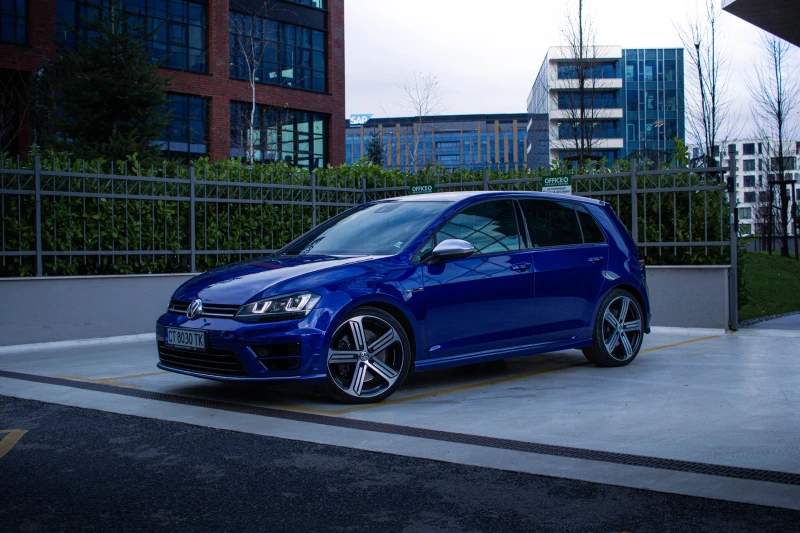 VW Golf 7 R, снимка 1 - Автомобили и джипове - 48382920