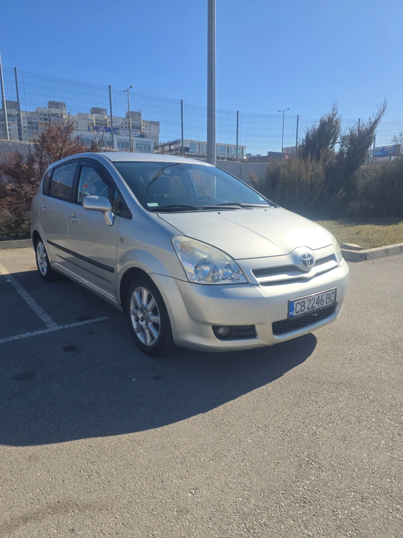 Toyota Corolla verso 1.6 ГАЗ, снимка 2 - Автомобили и джипове - 49403469