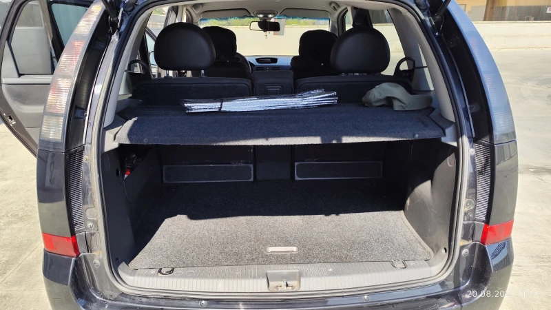 Opel Meriva, снимка 10 - Автомобили и джипове - 52264835
