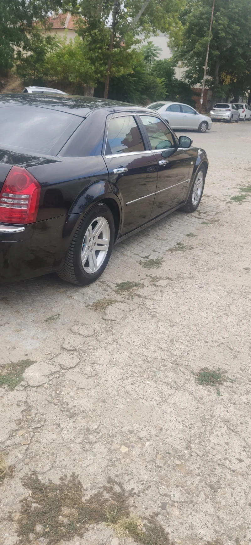 Chrysler 300c 2.7 LPG, снимка 7 - Автомобили и джипове - 52154924
