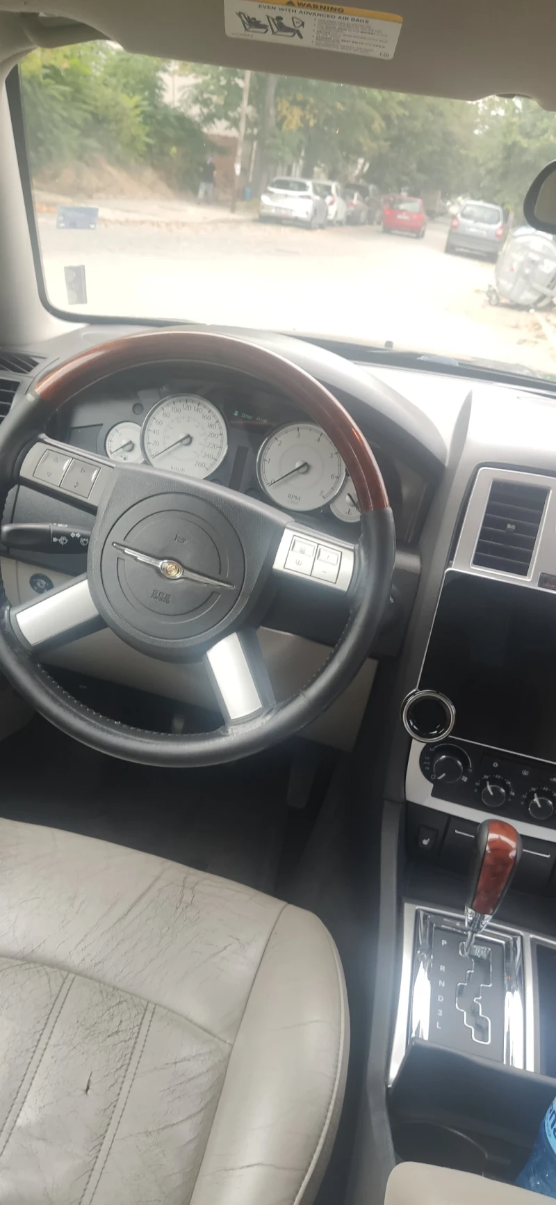 Chrysler 300c 2.7 LPG, снимка 11 - Автомобили и джипове - 52154924