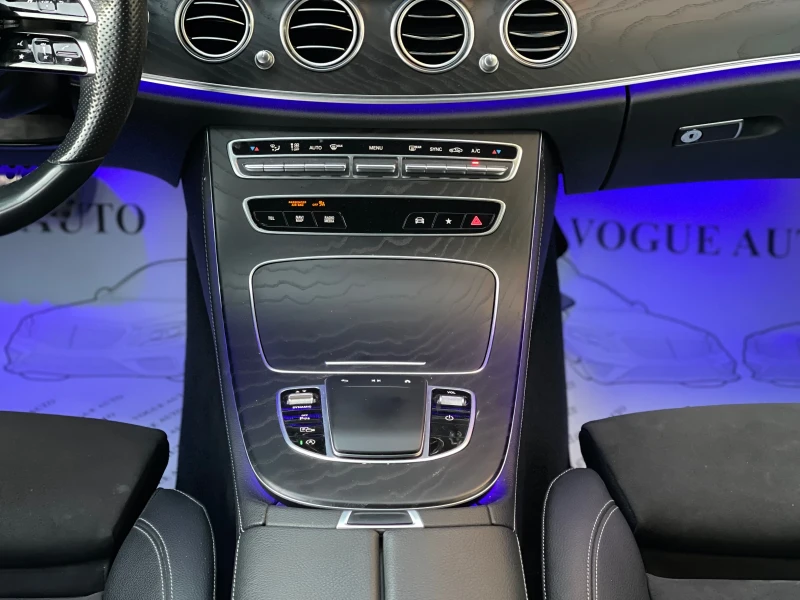 Mercedes-Benz E 220 4Matic* AMG* NIGHT* BLIND* ГАРАНЦИЯ* , снимка 10 - Автомобили и джипове - 51782257