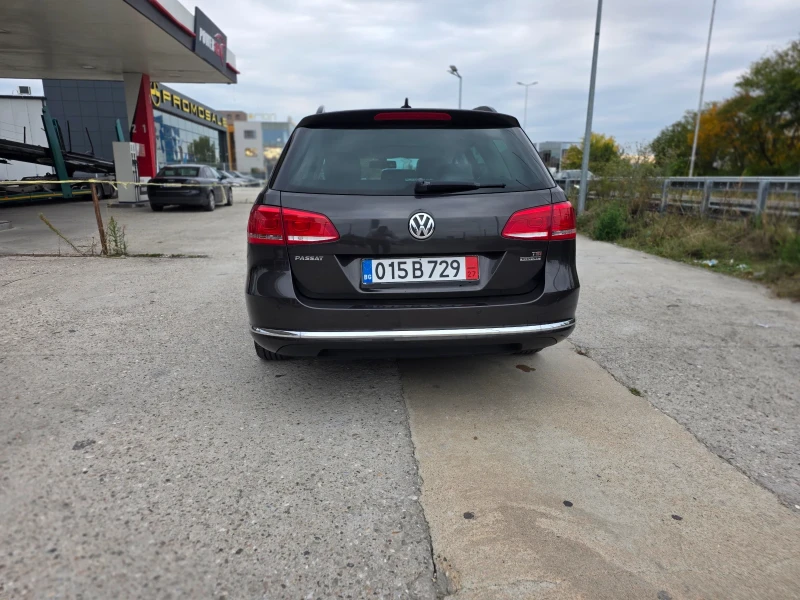VW Passat 1, 4 TFS Метан, снимка 5 - Автомобили и джипове - 52054833