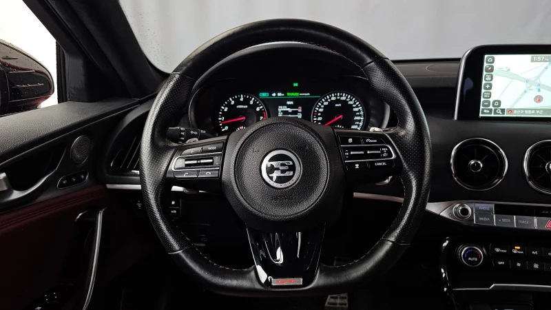 Kia Stinger 3.3T 2WD GT autogeorge.com, снимка 13 - Автомобили и джипове - 52134027