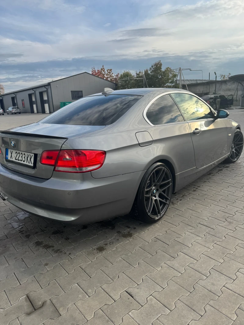 BMW 330 N52B30, снимка 4 - Автомобили и джипове - 52281296