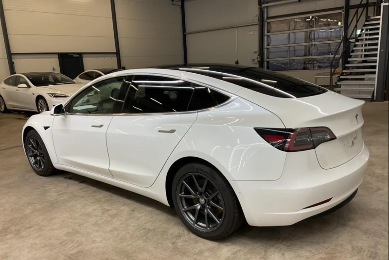 Tesla Model 3 LONG RANGE DUAL MOTOR AWD, снимка 2 - Автомобили и джипове - 52388105