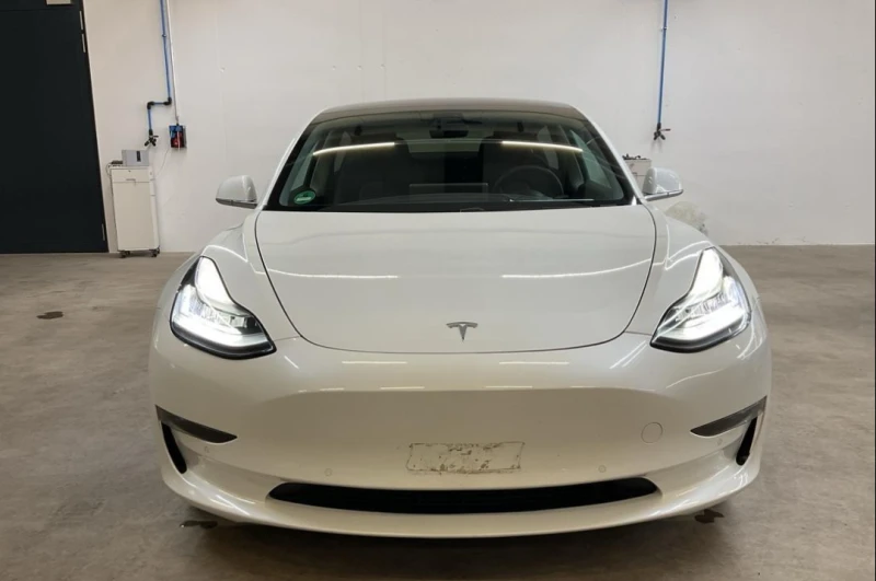 Tesla Model 3 LONG RANGE DUAL MOTOR AWD, снимка 4 - Автомобили и джипове - 52388105