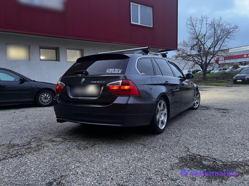 BMW 330 D - Ръчка, снимка 5 - Автомобили и джипове - 52394030