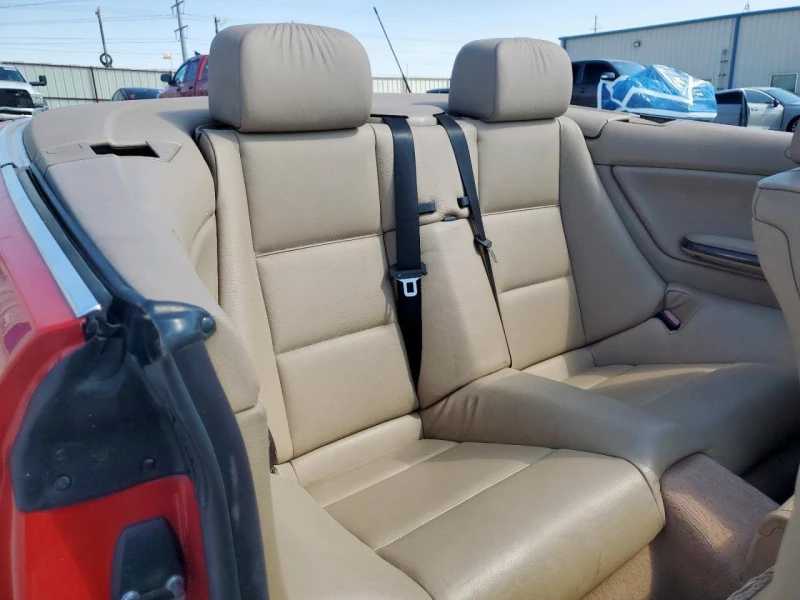 BMW 330 2004 BMW 330 CI, снимка 10 - Автомобили и джипове - 52630564