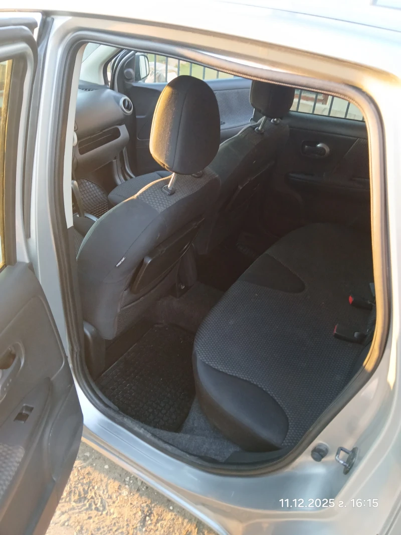 Nissan Note, снимка 12 - Автомобили и джипове - 52756423